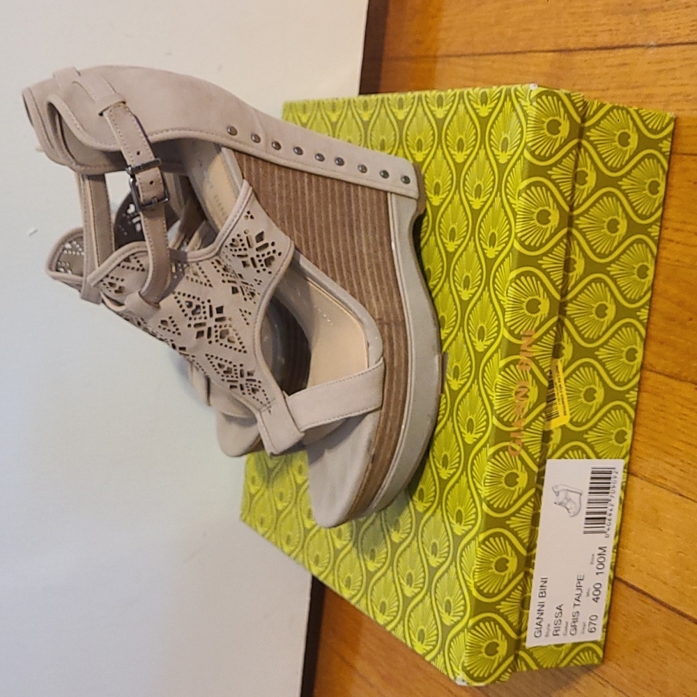 Suede cutout wedges